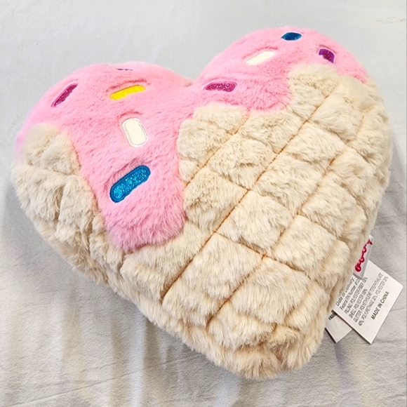 Icecream Heart-Shaped Pillow - Pink and Cream - Picture 1 of 16